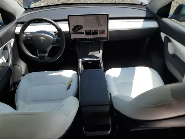 7SAYGDEE1NF511304 2022 TESLA MODEL Y - Image 8
