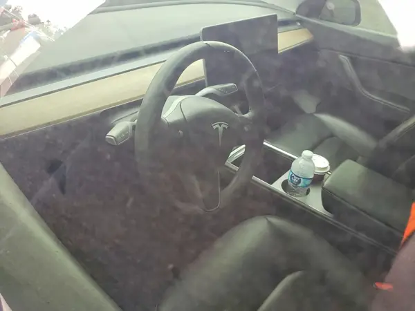 7SAYGDEE1NF511612 2022 TESLA MODEL Y - Image 8
