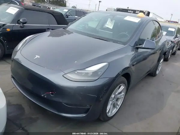 7SAYGDEE1NF515224 2022 TESLA MODEL Y - Image 2