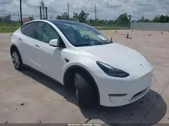 7SAYGDEE1NF533786 2022 TESLA MODEL Y