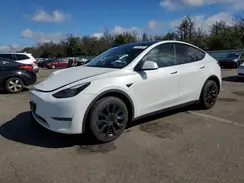 7SAYGDEE1NF565671 2022 TESLA MODEL Y