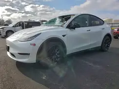 7SAYGDEE1NF571499 2022 TESLA MODEL Y