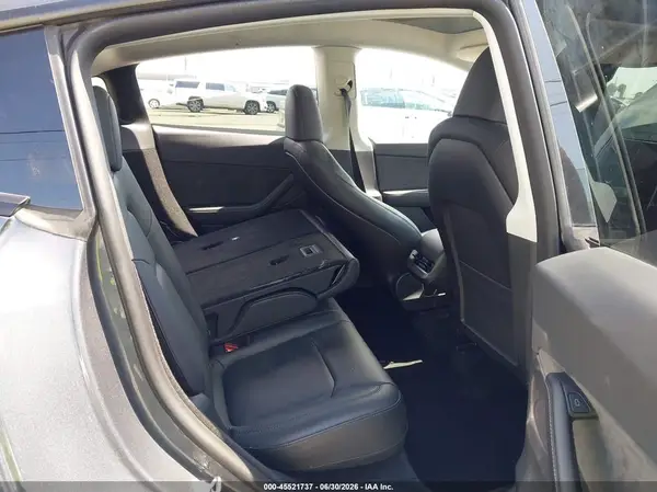 7SAYGDEE1PA024149 2023 TESLA MODEL Y - Image 8