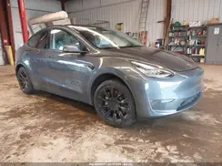 7SAYGDEE1PA027682 2023 TESLA MODEL Y