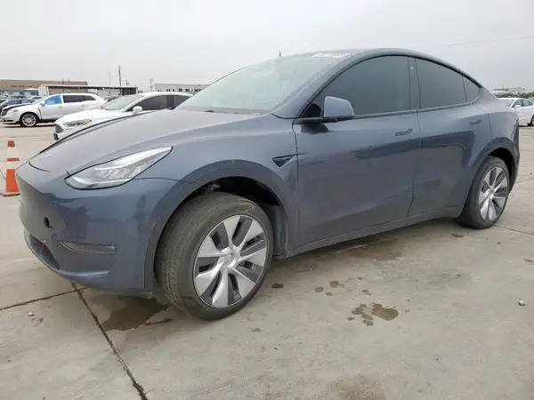 7SAYGDEE1PA042327 2023 TESLA MODEL Y - Image 1