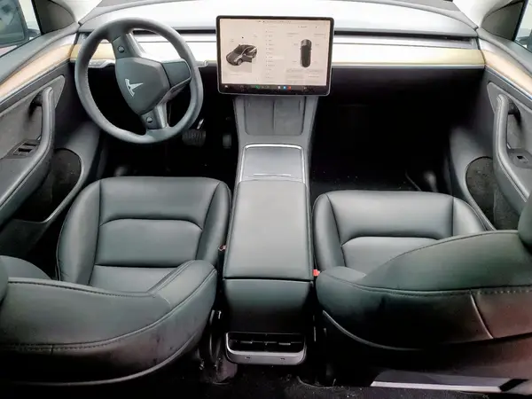 7SAYGDEE1PA042327 2023 TESLA MODEL Y - Image 8
