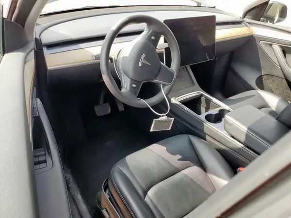 7SAYGDEE1PA045342 2023 TESLA MODEL Y - Image 8