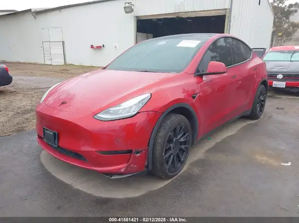7SAYGDEE1PA050220 2023 TESLA MODEL Y - Image 2