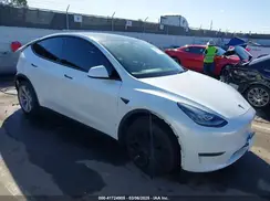 7SAYGDEE1PA052047 2023 TESLA MODEL Y
