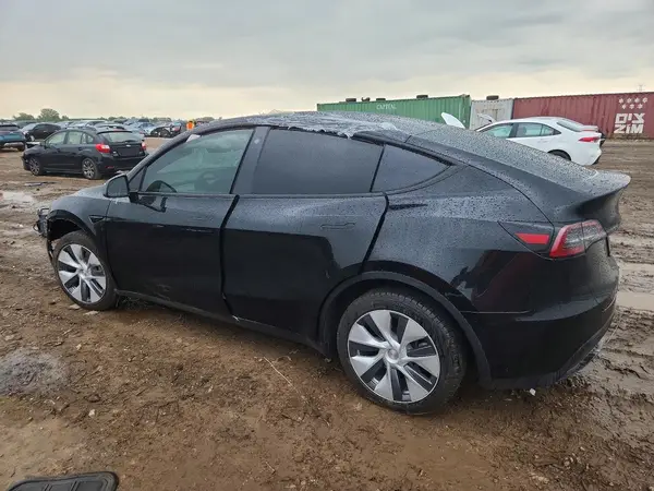 7SAYGDEE1PA054364 2023 TESLA MODEL Y - Image 2