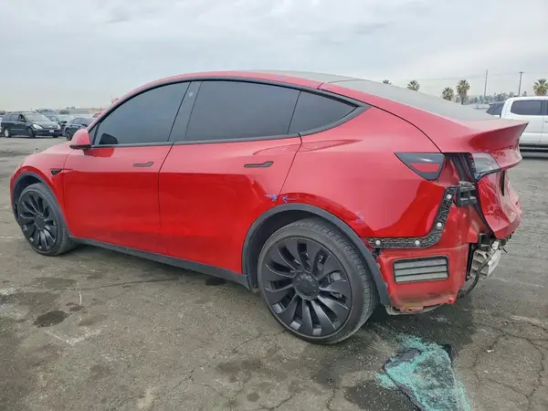 7SAYGDEE1PA064201 2023 TESLA MODEL Y - Image 2