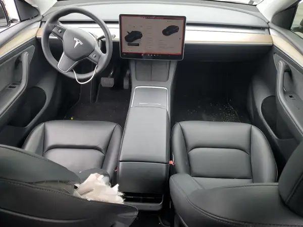 7SAYGDEE1PA074601 2023 TESLA MODEL Y - Image 8
