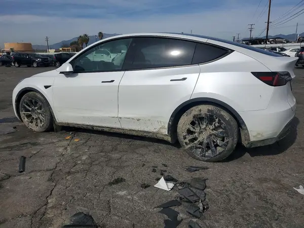 7SAYGDEE1PA078986 2023 TESLA MODEL Y - Image 2