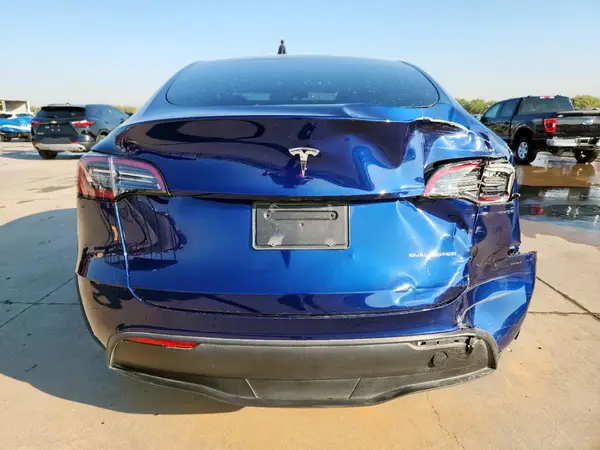 2023 TESLA MODEL Y auction photo 6