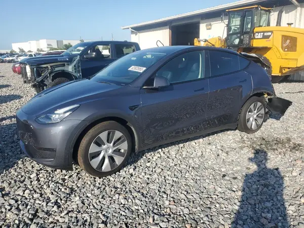 7SAYGDEE1PA089745 2023 TESLA MODEL Y - Image 1