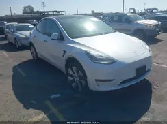 7SAYGDEE1PA091639 2023 TESLA MODEL Y