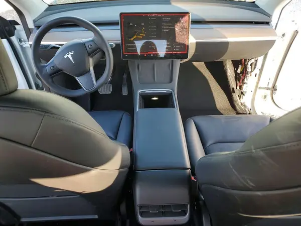 7SAYGDEE1PA092421 2023 TESLA MODEL Y - Image 8