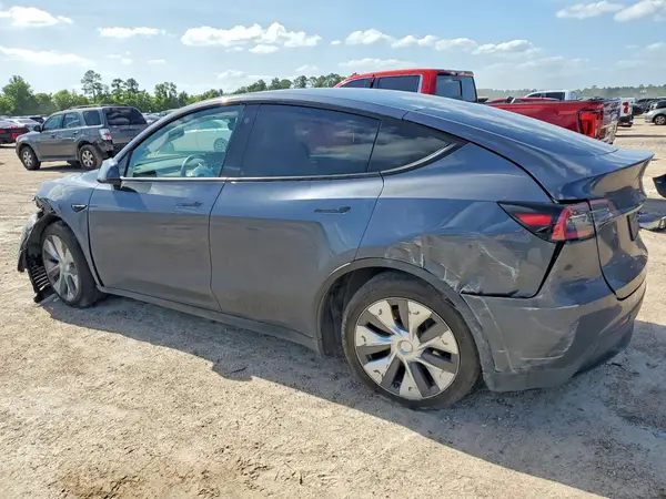 7SAYGDEE1PA094492 2023 TESLA MODEL Y - Image 2