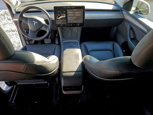 7SAYGDEE1PA095156 2023 TESLA MODEL Y - Image 8