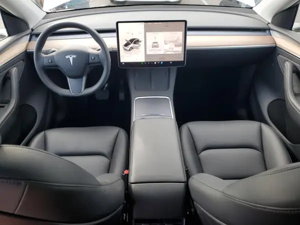 7SAYGDEE1PA097599 2023 TESLA MODEL Y - Image 8
