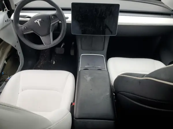 7SAYGDEE1PA104082 2023 TESLA MODEL Y - Image 8