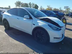 7SAYGDEE1PA110416 2023 TESLA MODEL Y