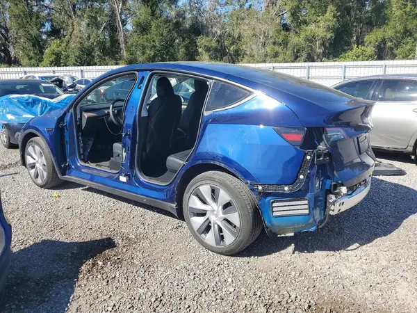 7SAYGDEE1PA116460 2023 TESLA MODEL Y - Image 2