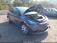 7SAYGDEE1PA119472 2023 TESLA MODEL Y
