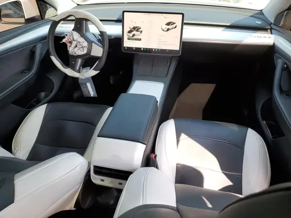 7SAYGDEE1PA125692 2023 TESLA MODEL Y - Image 8