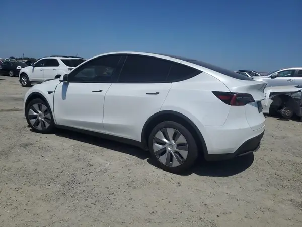 7SAYGDEE1PA128415 2023 TESLA MODEL Y - Image 2