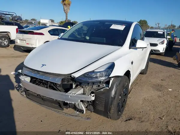 7SAYGDEE1PA128818 2023 TESLA MODEL Y - Image 2