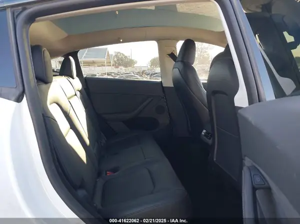7SAYGDEE1PA128818 2023 TESLA MODEL Y - Image 8