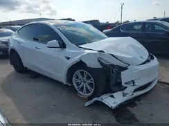 7SAYGDEE1PA129306 2023 TESLA MODEL Y