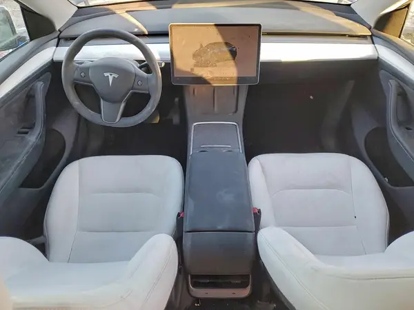 7SAYGDEE1PA135171 2023 TESLA MODEL Y - Image 8