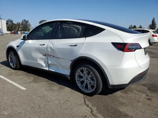 7SAYGDEE1PA146395 2023 TESLA MODEL Y - Image 2