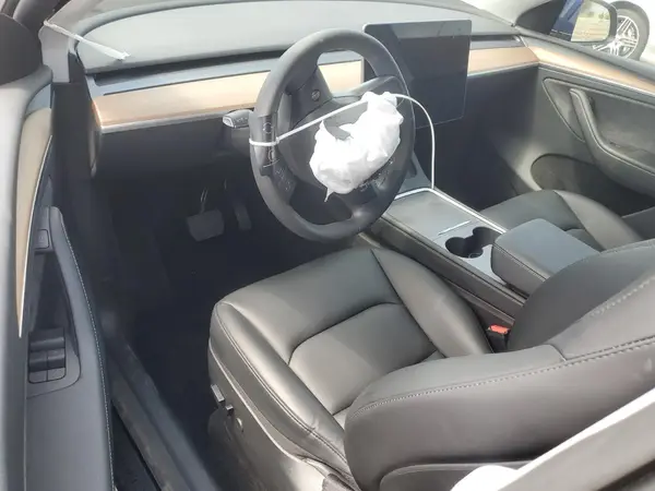 7SAYGDEE1PA146428 2023 TESLA MODEL Y - Image 8