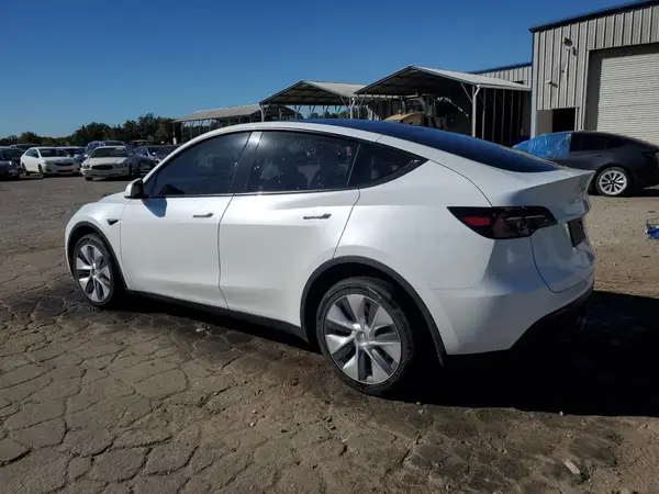 7SAYGDEE1PA149314 2023 TESLA MODEL Y - Image 2