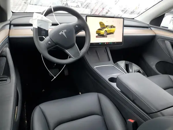 7SAYGDEE1PA150303 2023 TESLA MODEL Y - Image 8