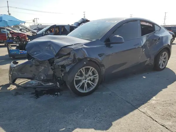 7SAYGDEE1PA151161 2023 TESLA MODEL Y - Image 1