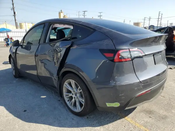 7SAYGDEE1PA151161 2023 TESLA MODEL Y - Image 2