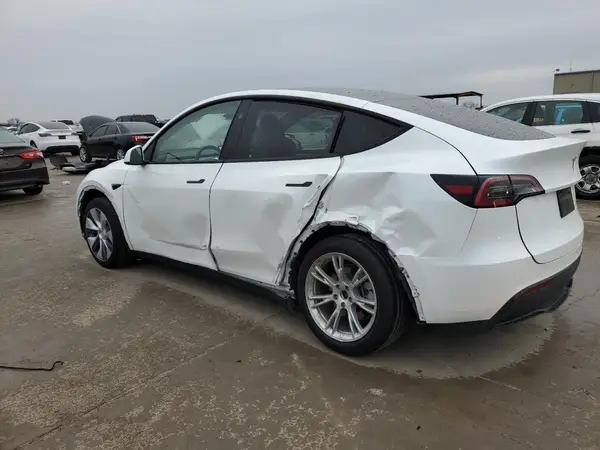 7SAYGDEE1PA160314 2023 TESLA MODEL Y - Image 2