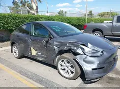 7SAYGDEE1PA160457 2023 TESLA MODEL Y