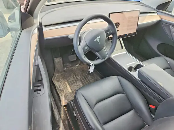 7SAYGDEE1PA163147 2023 TESLA MODEL Y - Image 8