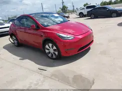 7SAYGDEE1PA170695 2023 TESLA MODEL Y