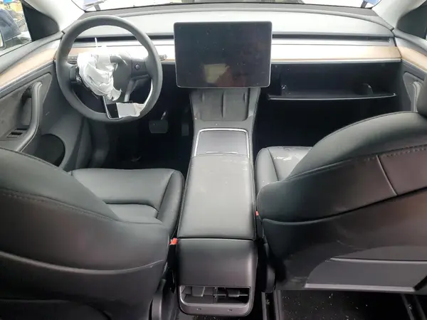 7SAYGDEE1PA174035 2023 TESLA MODEL Y - Image 8