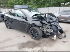7SAYGDEE1PA182152 2023 TESLA MODEL Y