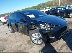 7SAYGDEE1PA187657 2023 TESLA MODEL Y