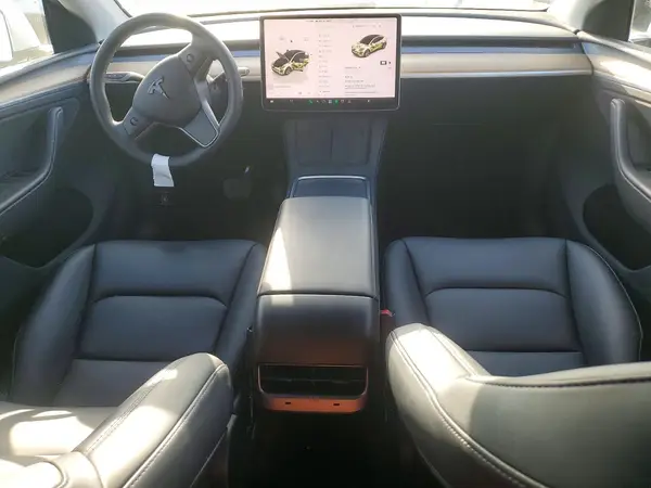 7SAYGDEE1PA189358 2023 TESLA MODEL Y - Image 8