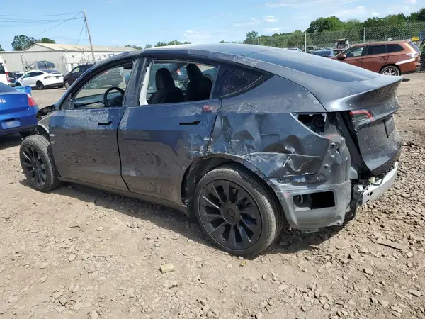 7SAYGDEE1PA192096 2023 TESLA MODEL Y - Image 2