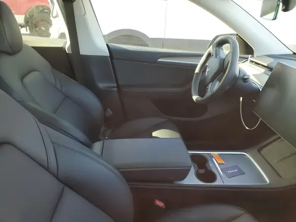 7SAYGDEE1PA192177 2023 TESLA MODEL Y - Image 8